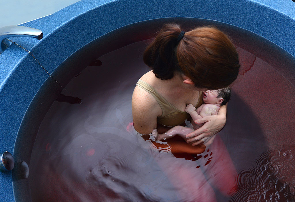 How Do Babies Breathe During Water Birth?