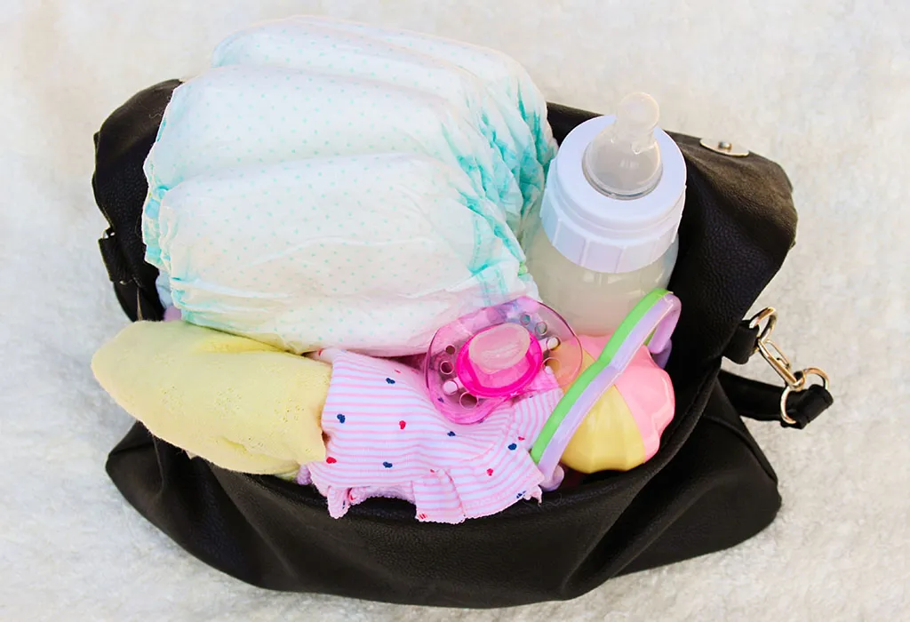 Newborn Baby Shopping – List of Essentials You Need to Buy