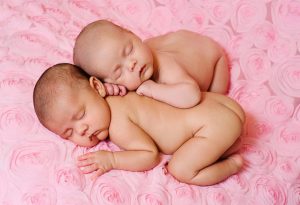 Tips to Remember When Pregnant With Twins