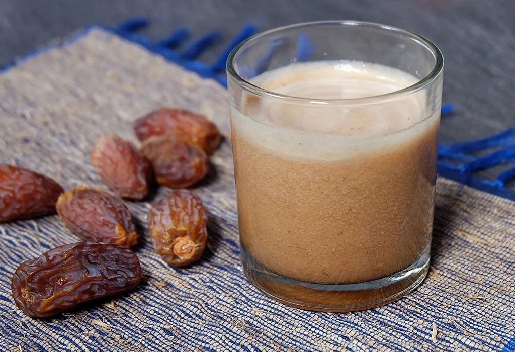 Dates milkshake for babies