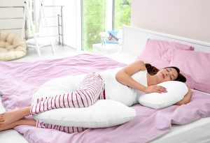 total body C-shaped pillow
