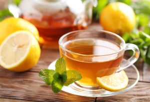Home remedies: Mint and lemon tea