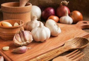 Garlic on chopping board
