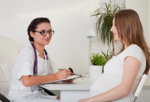 Doctor doing Blood tests for Pregnant women to check her health