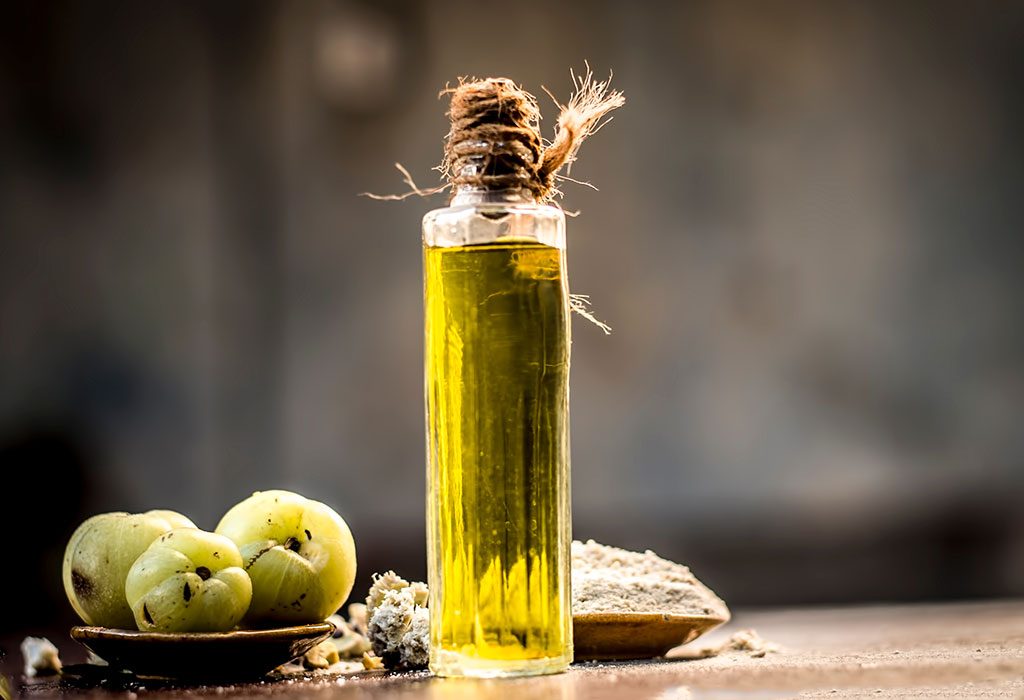 Aceite de almendras y polvo de amla