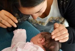 Newborn baby eye care