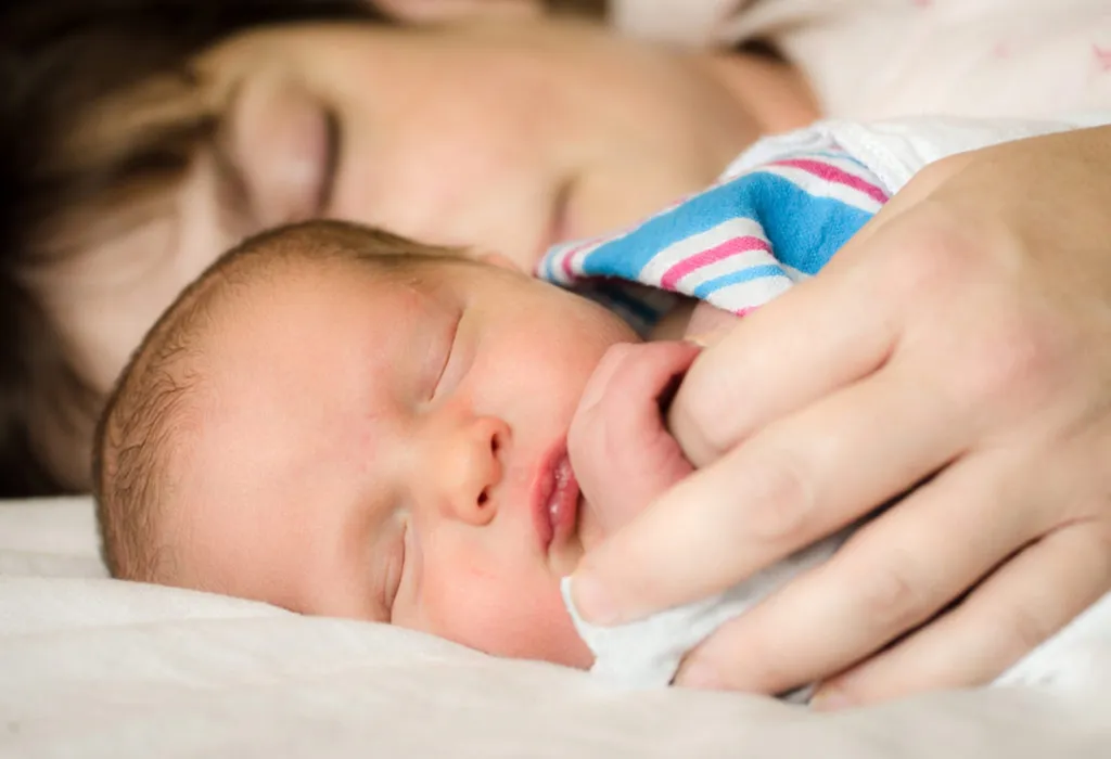 10 Signs Your Baby is Full and Getting Enough Breast Milk