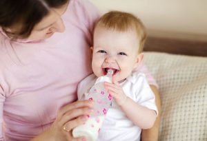 newborn bottle feeding problems