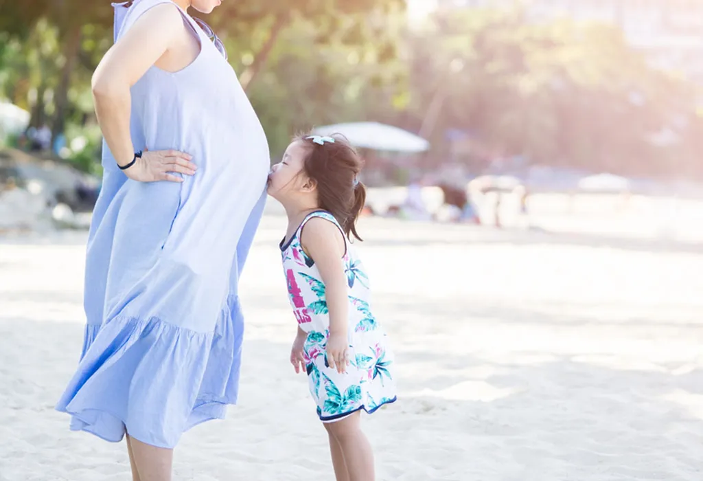 Warm Weather Maternity Clothes: Must Haves