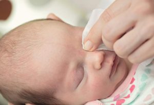 nasal spray in baby's eye