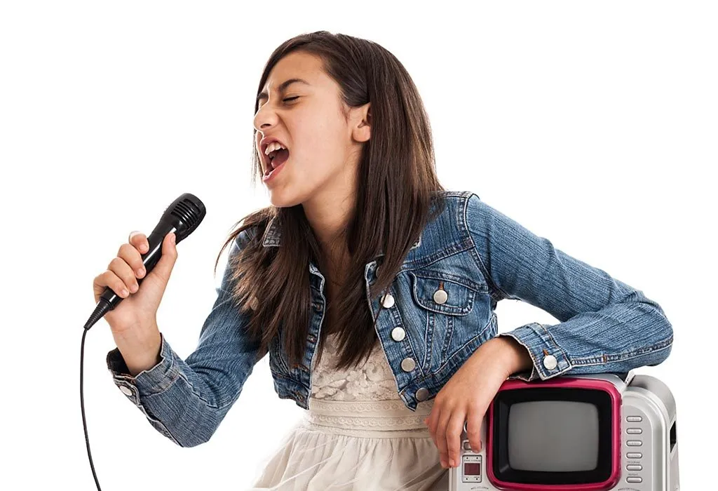 KARAOKE MACHINE