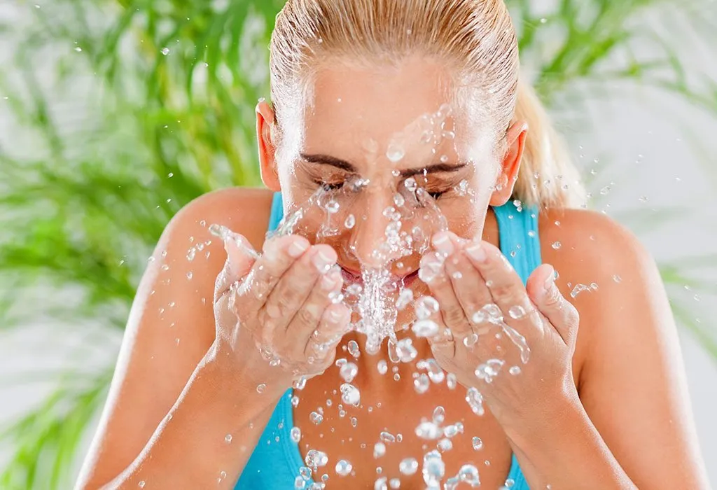 Cold Water Splashes