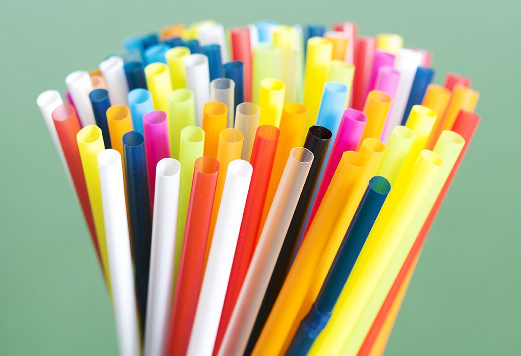 COLOURFUL STRAWS