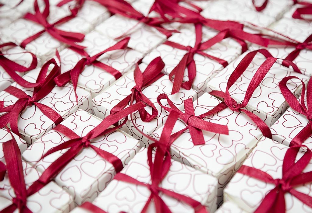 Party favours for baby shower