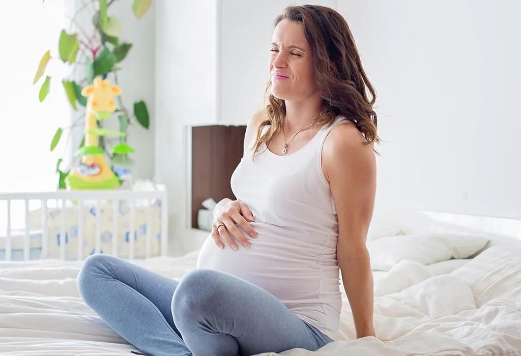 Signs & Symptoms of Water Breaking in Pregnancy