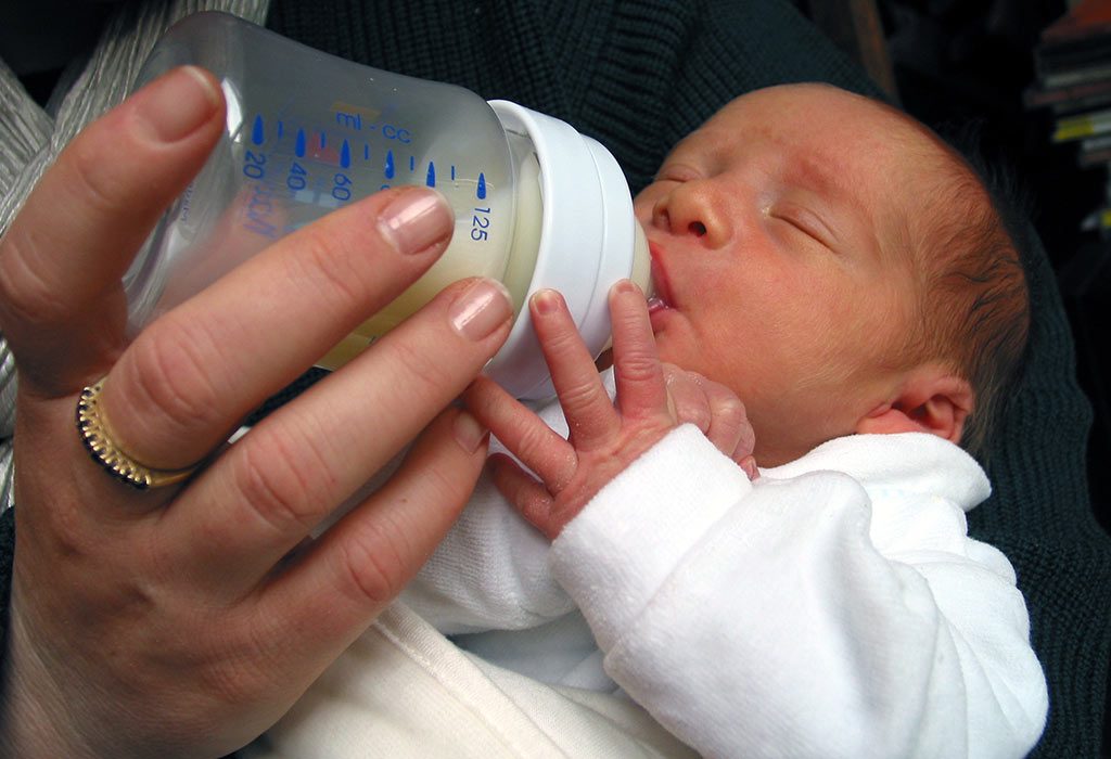 premature baby care at home