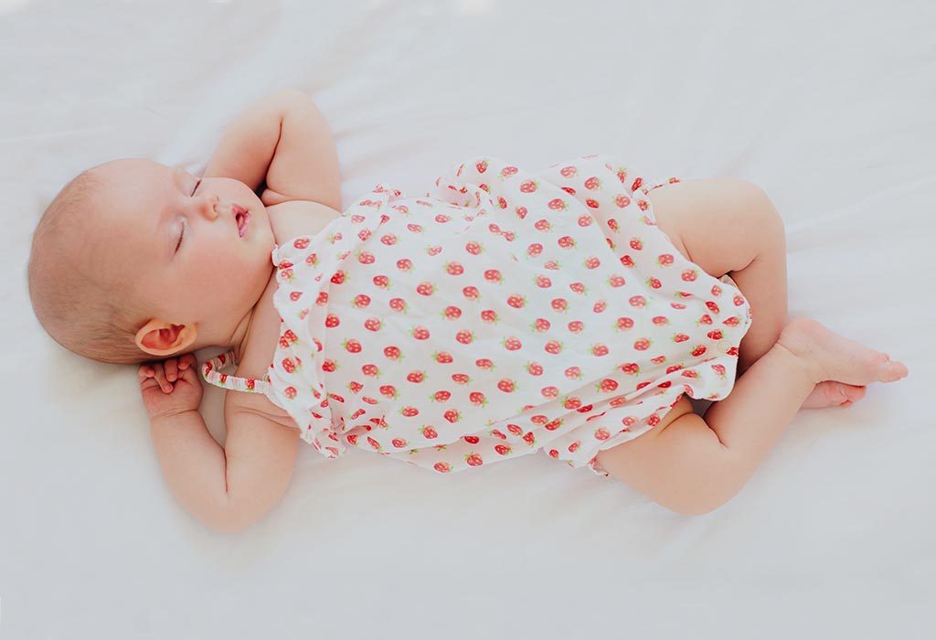 Buying Clothes for Your Baby: Which to Buy, Tips & Size Chart