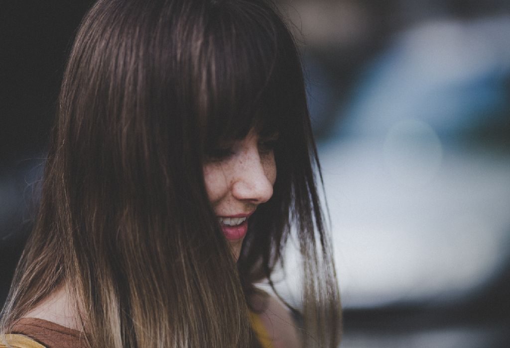 Easy Hairstyles For Growing Out Bangs