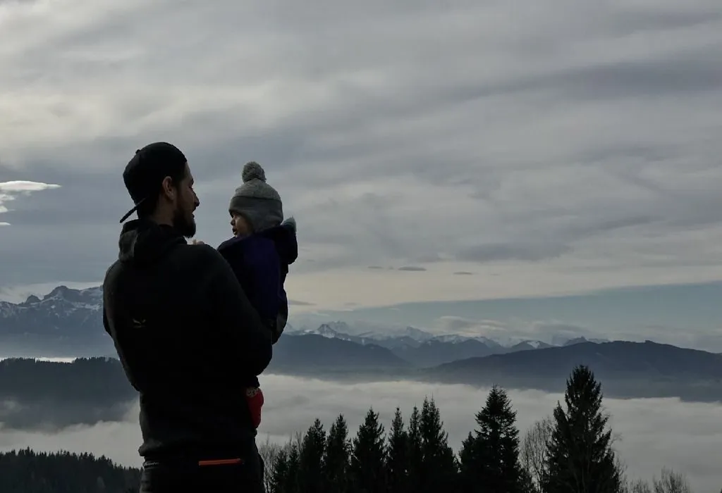 Have Daddy-Baby Conversations