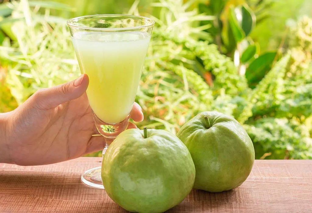 Eating Guavas During Pregnancy – Is It Safe?