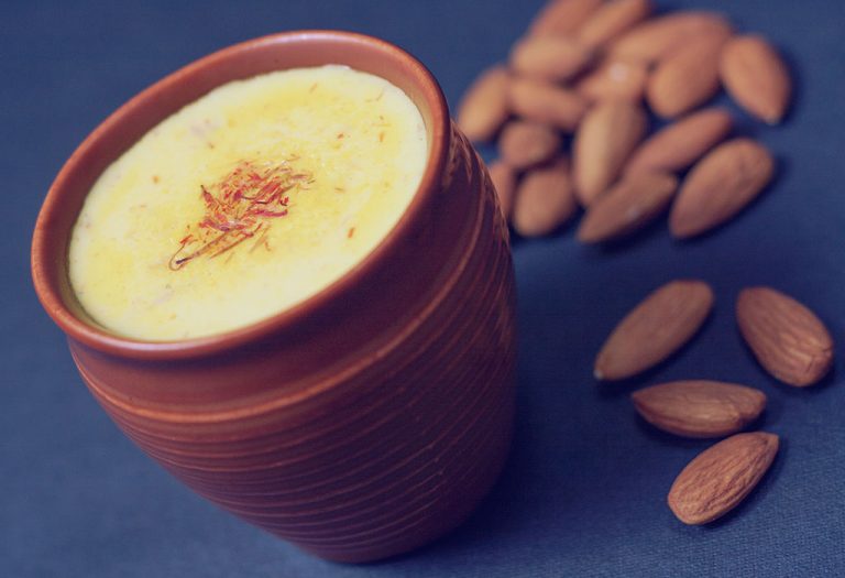 Saffron (Kesar) in Pregnancy Benefits, How to Use & more