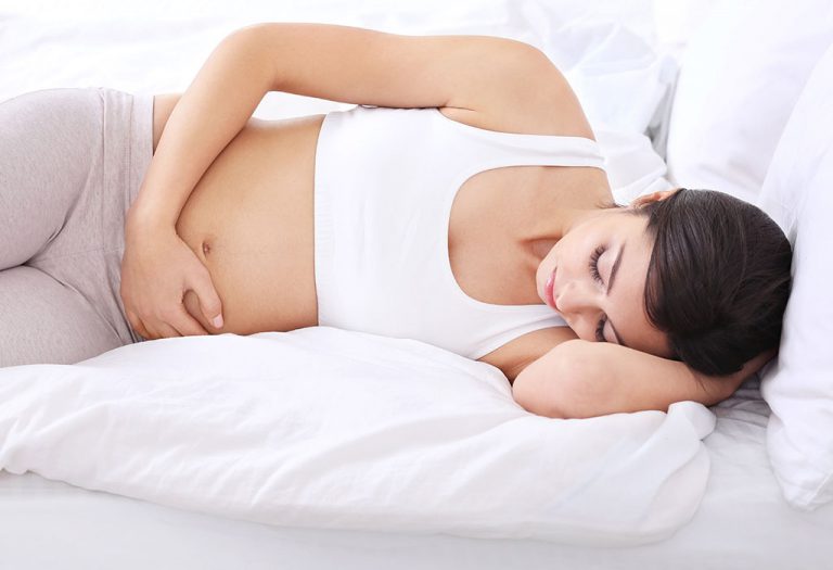 How to Sleep During the First Trimester of Pregnancy