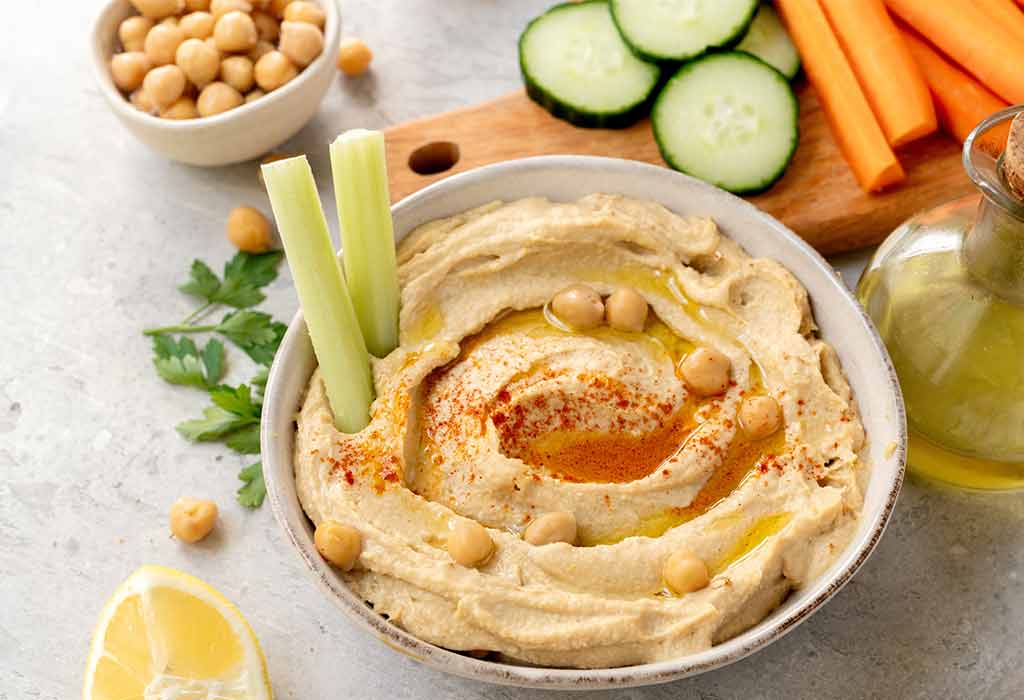 Hummus with Carrot and Cucumber Sticks