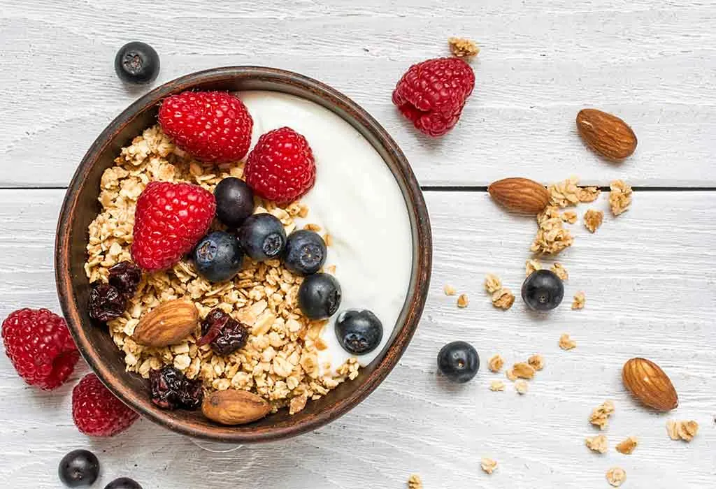 Muesli With Fruit Toppings Muesli With Fruit Toppings