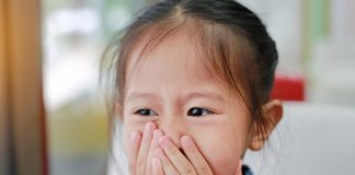 शिशुओं व बच्चों के मुंह में छाले होना