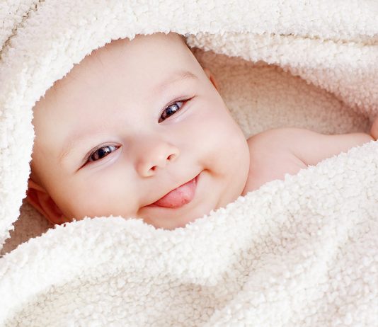 नवजात शिशु का स्क्रीनिंग टेस्ट नवजात शिशु का स्क्रीनिंग टेस्ट