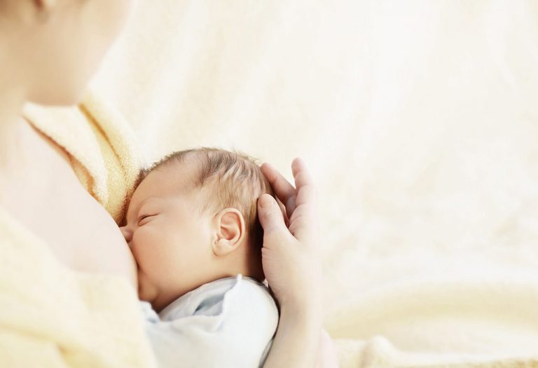 Low Breast Milk Supply - Causes, Signs and Solutions