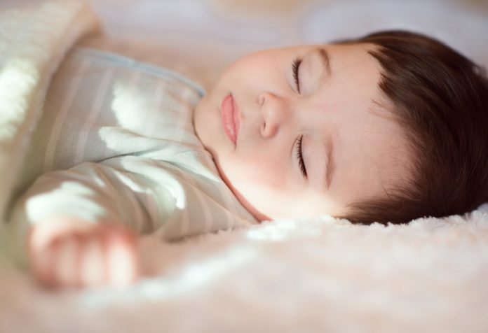 How Much Sleep Does a Baby Need (Newborn to 12 Months Old)