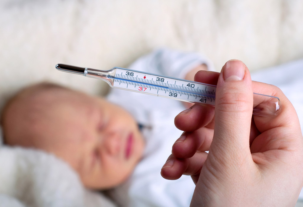 नवजात बाळांच्या तापासाठी सहज सोपे उपचार