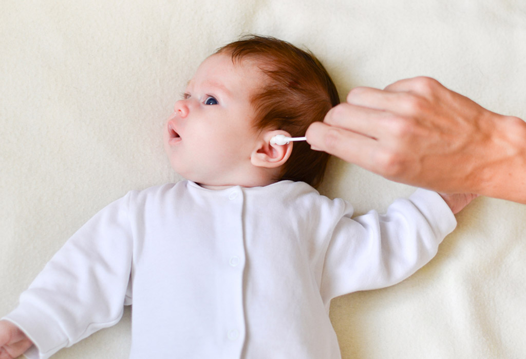 cleaning toddlers ears