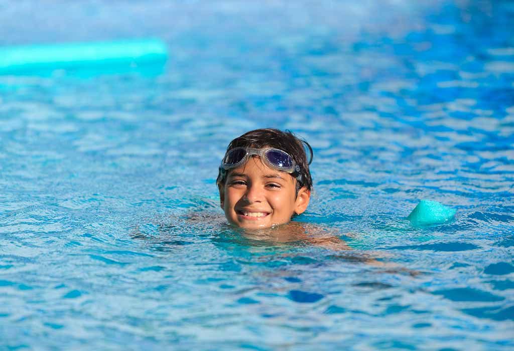 Swimming for Kids – Benefits, Risks and Precautions