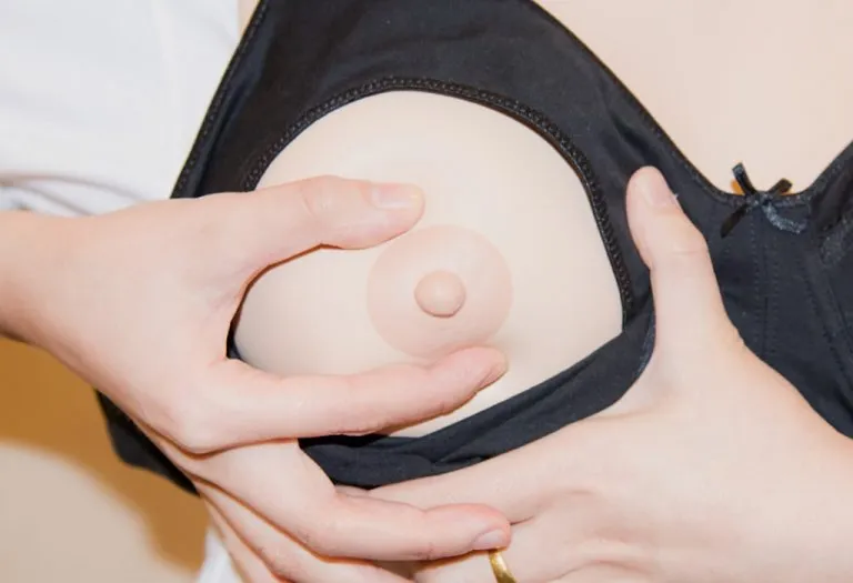 Expressing Breast Milk by Hand - How and When to Do It