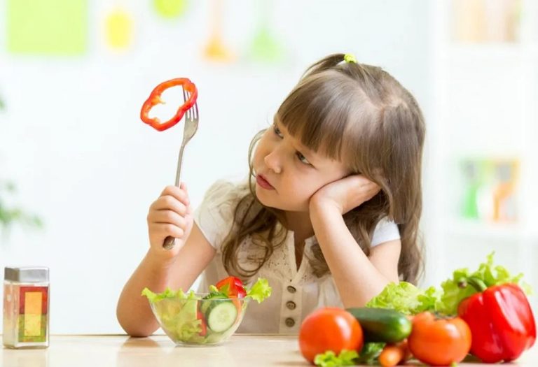 Loss of Appetite in Toddlers – Reasons & Solutions