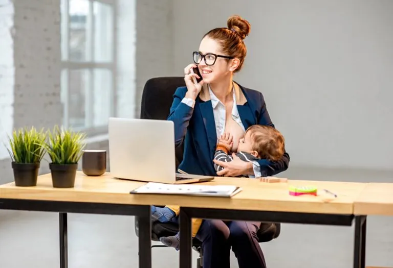 Breastfeeding as a Working Mom: Balance Work & Nursing