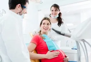 Pregnant woman at dentist