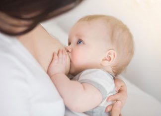 सोर निप्पल – निप्पल में घाव और दर्द के लिए 15 घरेलू उपचार निप्पल में घाव के 15 घरेलू उपाय