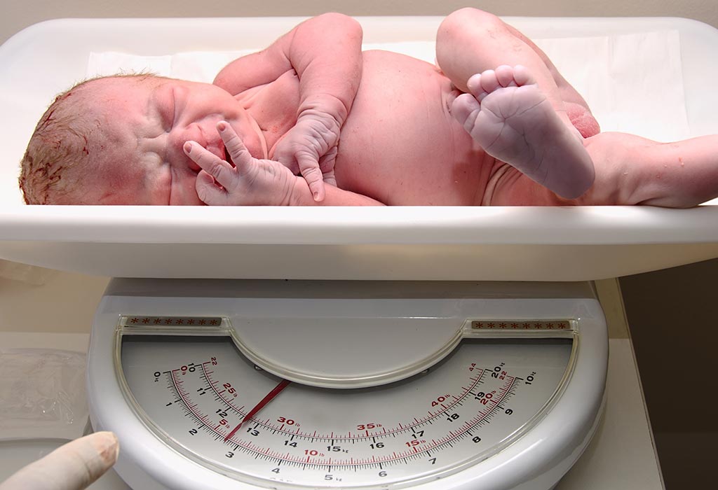 नवजात शिशु का औसत वजन कितना होता है?