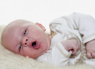 10 Best Home Remedies for Sore Throat in Babies