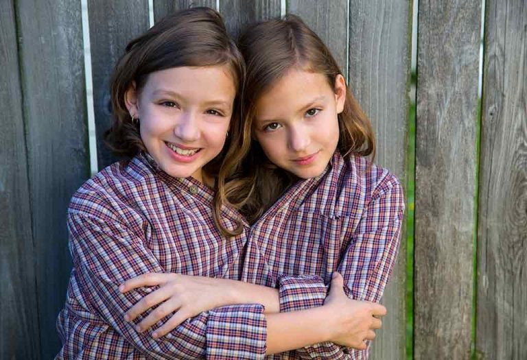 Conjoined Twins (Siamese Twins) – Types, Causes and Symptoms