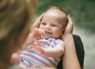 আপনার দুই মাসের শিশুর বৃদ্ধি এবং বিকাশ 2 MONTHS OLD BABY