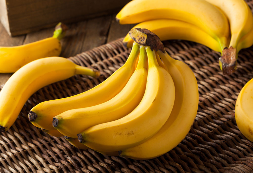 गरोदरपणात केळी खाण्याचे फायदे