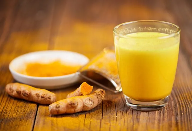 Turmeric Milk During Pregnancy – Health Benefits and Risks
