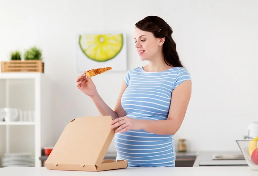 Eating Pizza During Pregnancy – Is It Harmful?