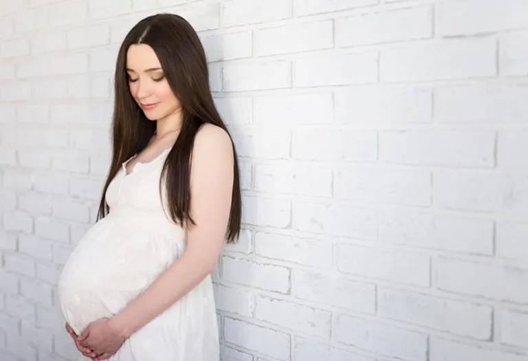 Hair on Stomach During Pregnancy - Is It a Concern?