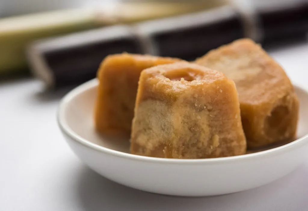 Eating Jaggery (Gur) in Pregnancy Health Benefits & Recipes