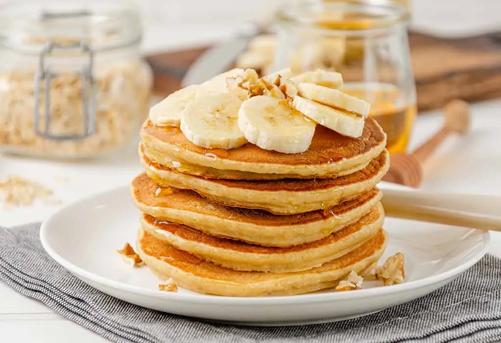  Banana Walnut Pancakes 